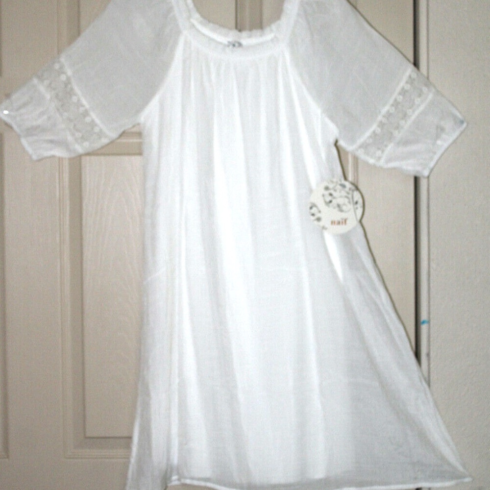 NWT Naif Women's White Soft Dress Lined Lace Size-M